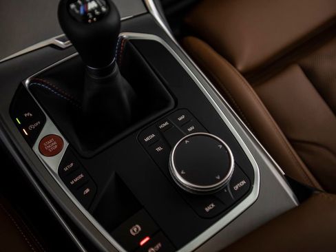 Used 2026 BMW M3 w/ Executive Package image 36