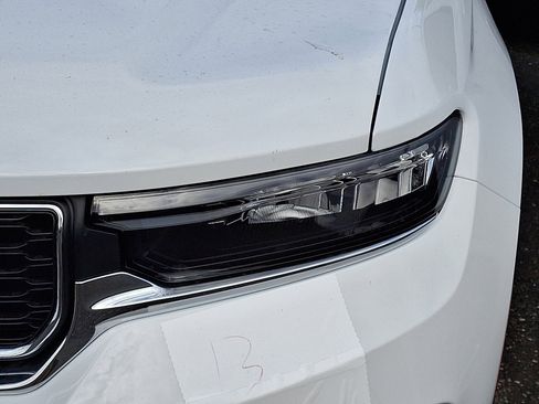 New 2025 Jeep Grand Cherokee Laredo X image 4