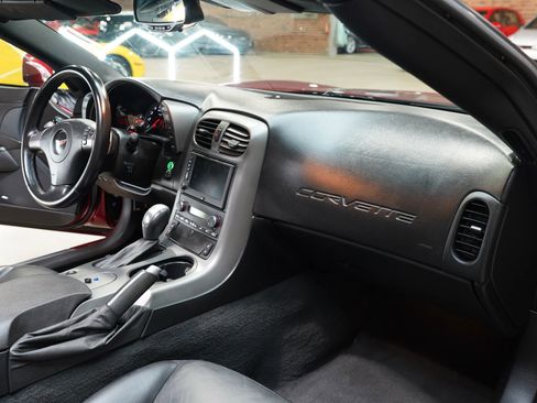 Used 2007 Chevrolet Corvette Coupe w/ Preferred Equipment Group image 56