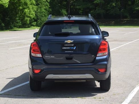 Used 2019 Chevrolet Trax LT w/ Sun & Sound Package AWD/4WD image 24