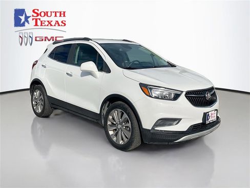 Used 2020 Buick Encore Preferred image 1