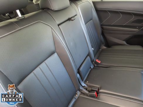 Used 2022 Volkswagen Tiguan SE FWD image 26