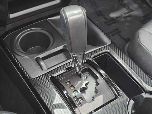 Used 2020 Toyota 4Runner Venture image 30