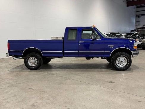 Used 1995 Ford F250 XLT image 7