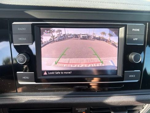 Used 2024 Volkswagen Jetta Sport FWD image 17