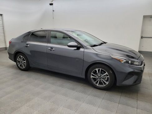 Used 2023 Kia Forte LXS FWD image 11