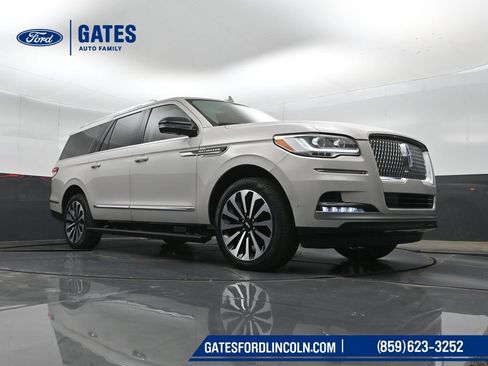 Used 2024 Lincoln Navigator L Reserve AWD/4WD image 46