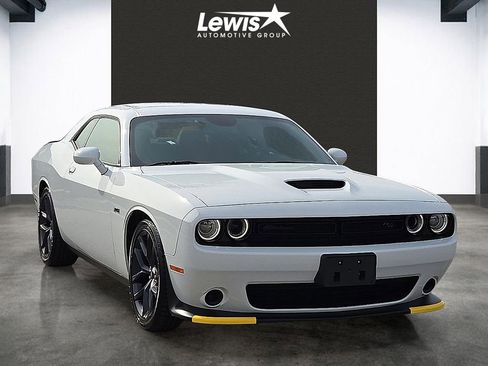 Used 2023 Dodge Challenger R/T w/ Blacktop Package image 6
