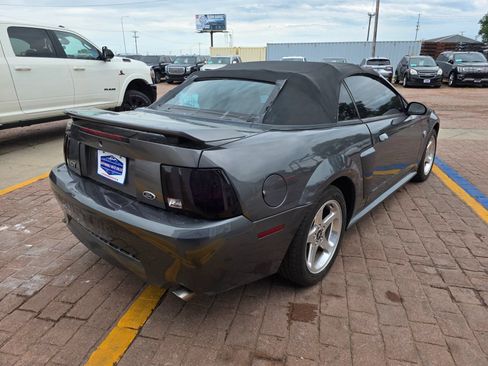 Used 2004 Ford Mustang GT RWD image 5