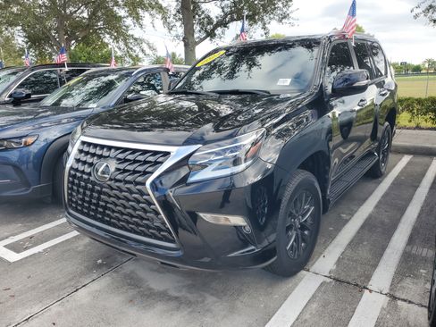 Used 2023 Lexus GX 460 Premium image 3