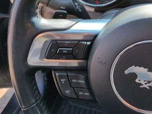 Used 2017 Ford Mustang Premium image 15