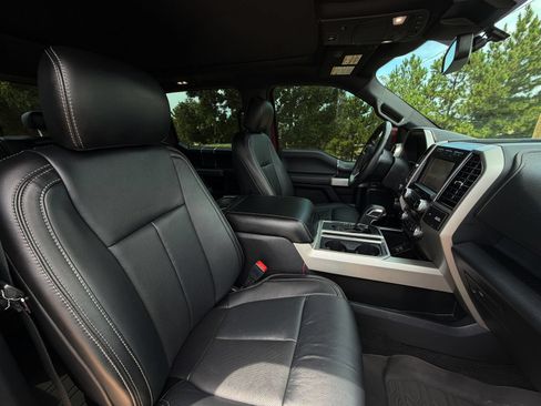 Used 2020 Ford F150 Lariat w/ Equipment Group 502A Luxury AWD/4WD image 15
