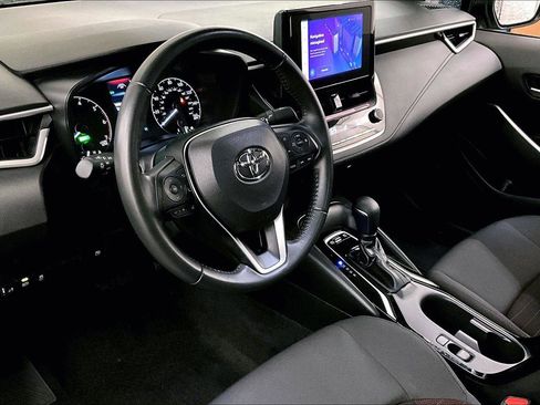 Used 2024 Toyota Corolla SE image 12