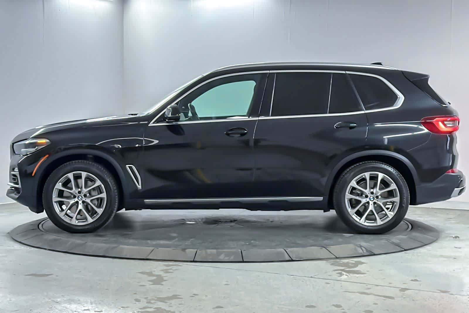 Used 2021 BMW X5 xDrive45e w/ Premium Package 2 AWD/4WD image 5