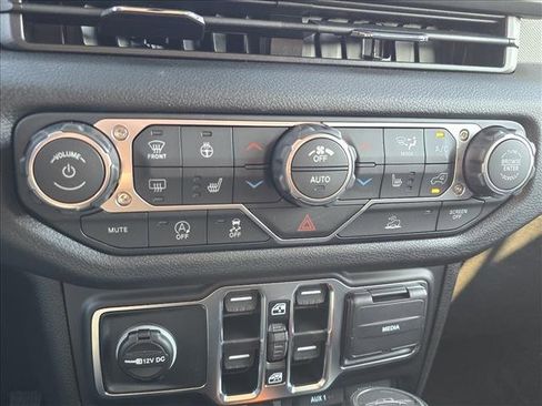 New 2026 Jeep Gladiator Willys image 11