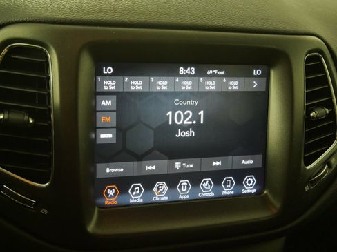 Used 2019 Jeep Compass Trailhawk w/ Leather Interior Group AWD/4WD image 30