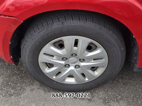 Used 2020 Dodge Journey SE w/ SE Popular Equipment Group image 11