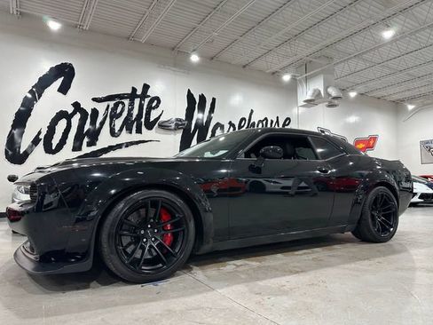 Used 2020 Dodge Challenger SRT Hellcat Redeye RWD image 19