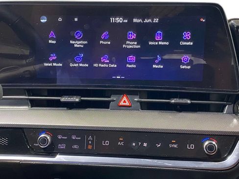 New 2025 Kia Sportage SX AWD/4WD image 28