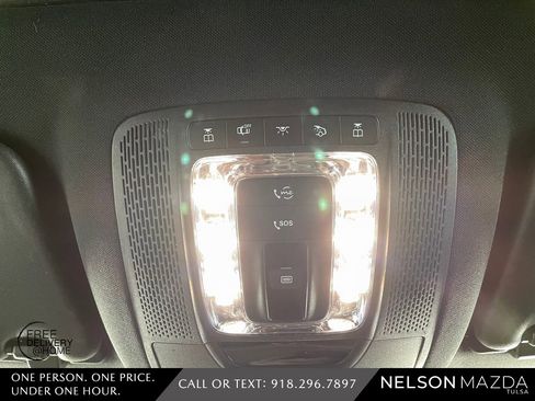 Used 2022 Mercedes-Benz GLS 450 4MATIC image 33