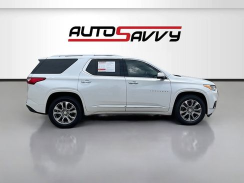 Used 2020 Chevrolet Traverse Premier FWD image 8