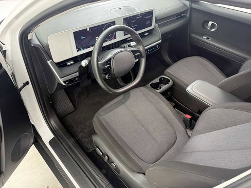 Used 2024 Hyundai Ioniq 5 SEL RWD image 11