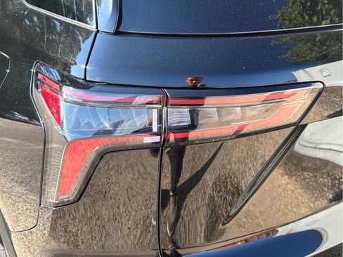 New 2026 Chevrolet Equinox RS w/ LPO, Floor Liner Package image 16