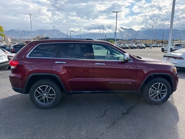 Used 2018 Jeep Grand Cherokee Limited w/ Trailer Tow Group IV AWD/4WD image 4
