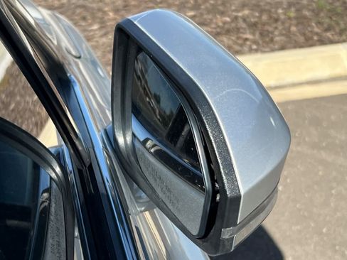 Used 2018 Lincoln MKZ Reserve image 13