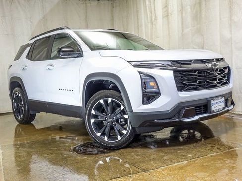 New 2026 Chevrolet Equinox RS w/ Convenience Package III image 2