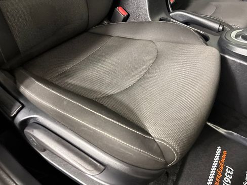 Used 2024 Kia Forte LXS FWD image 28