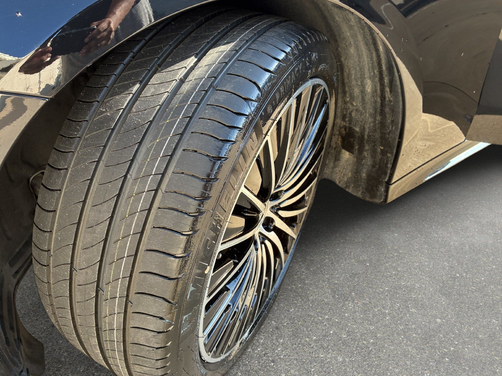 Used 2024 Mercedes-Benz E 350 4MATIC Sedan image 31