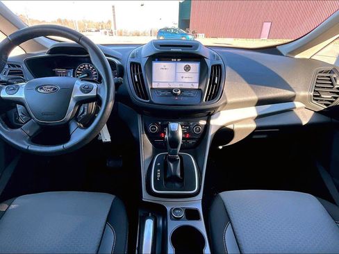 Used 2017 Ford C-MAX Energi SE w/ Equipment Group 401A image 15