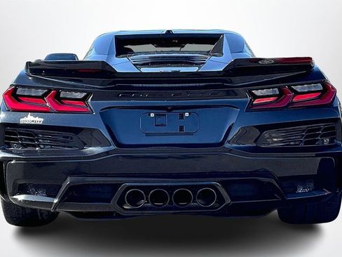 Used 2024 Chevrolet Corvette Z06 image 7
