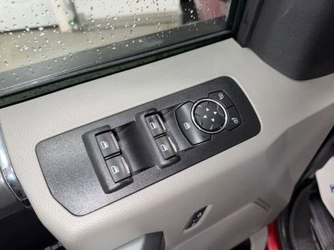 Used 2017 Ford F150 XLT w/ Equipment Group 302A Luxury AWD/4WD image 11