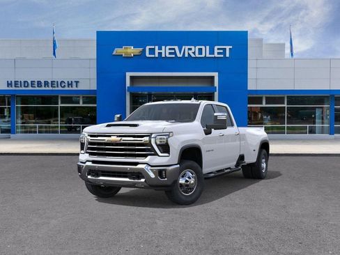 New 2026 Chevrolet Silverado 3500 LTZ image 8