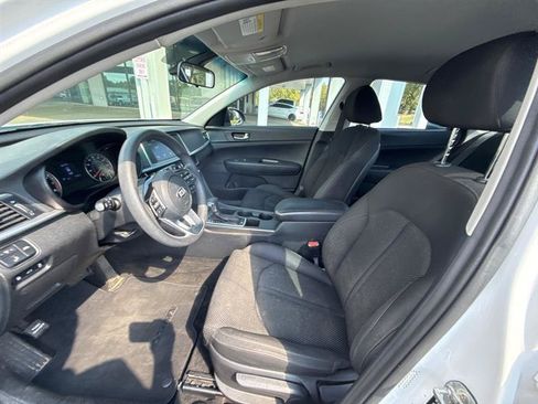 Used 2019 Kia Optima LX FWD image 10