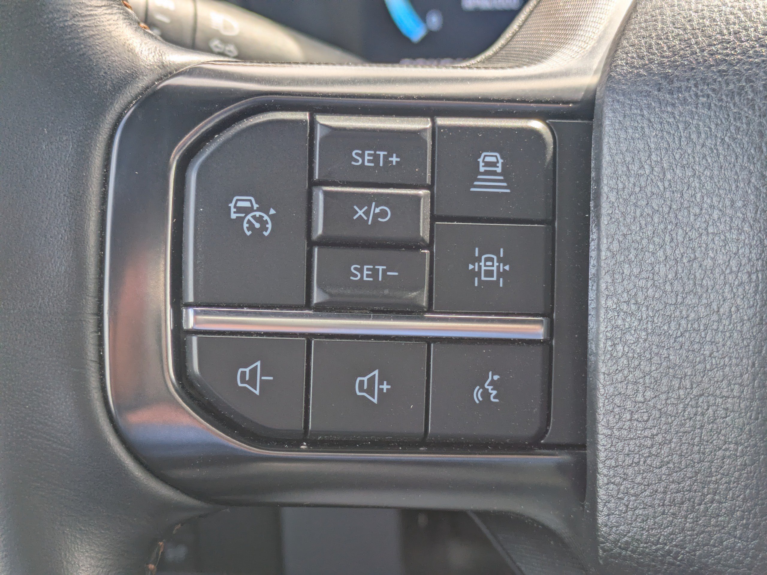 Used 2023 Ford F250 Platinum AWD/4WD image 24