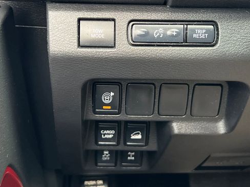 Certified 2023 Nissan Frontier PRO-4X w/ Technology Package AWD/4WD image 31