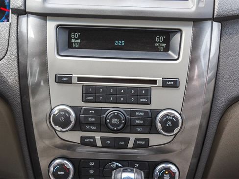 Used 2012 Ford Fusion SEL image 13