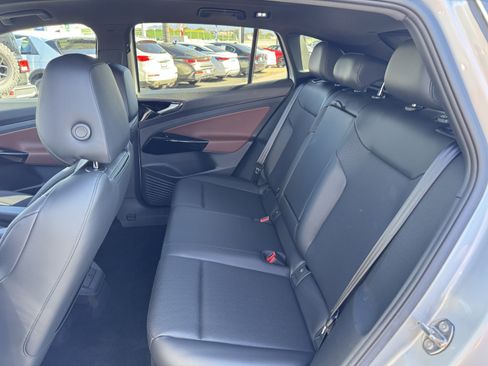 Certified 2021 Volkswagen ID.4 Pro S w/ ID.4 Protection Package image 32