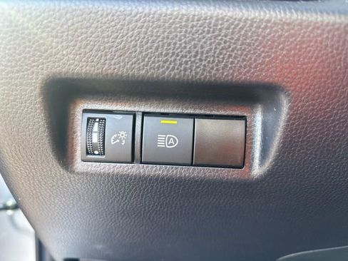 Used 2025 Toyota RAV4 XLE image 13