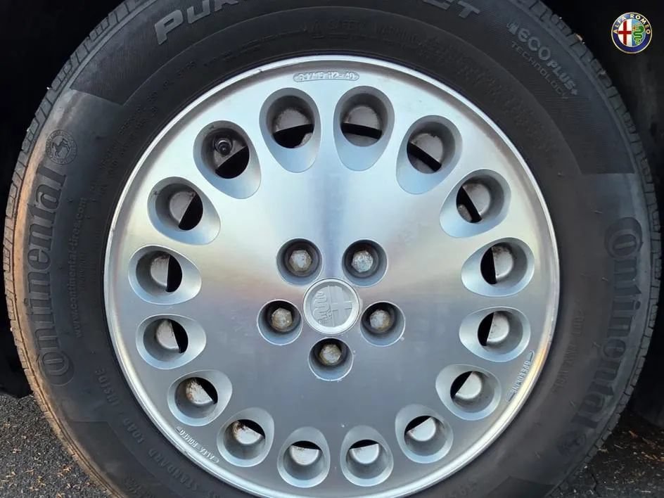 Used 1995 Alfa Romeo 164 LS FWD image 12