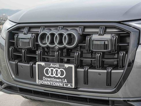 New 2026 Audi Q7 Premium image 6