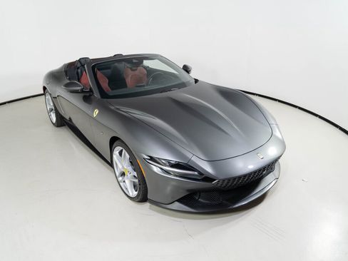 Used 2025 Ferrari Roma Spider image 24