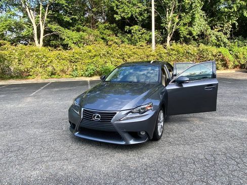 Used 2016 Lexus IS 200t RWD image 52