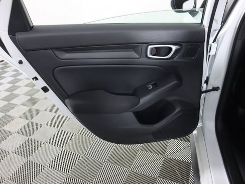 Used 2023 Honda Civic Sport image 21