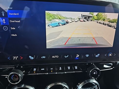 Used 2024 Chevrolet Blazer EV LT AWD/4WD image 25