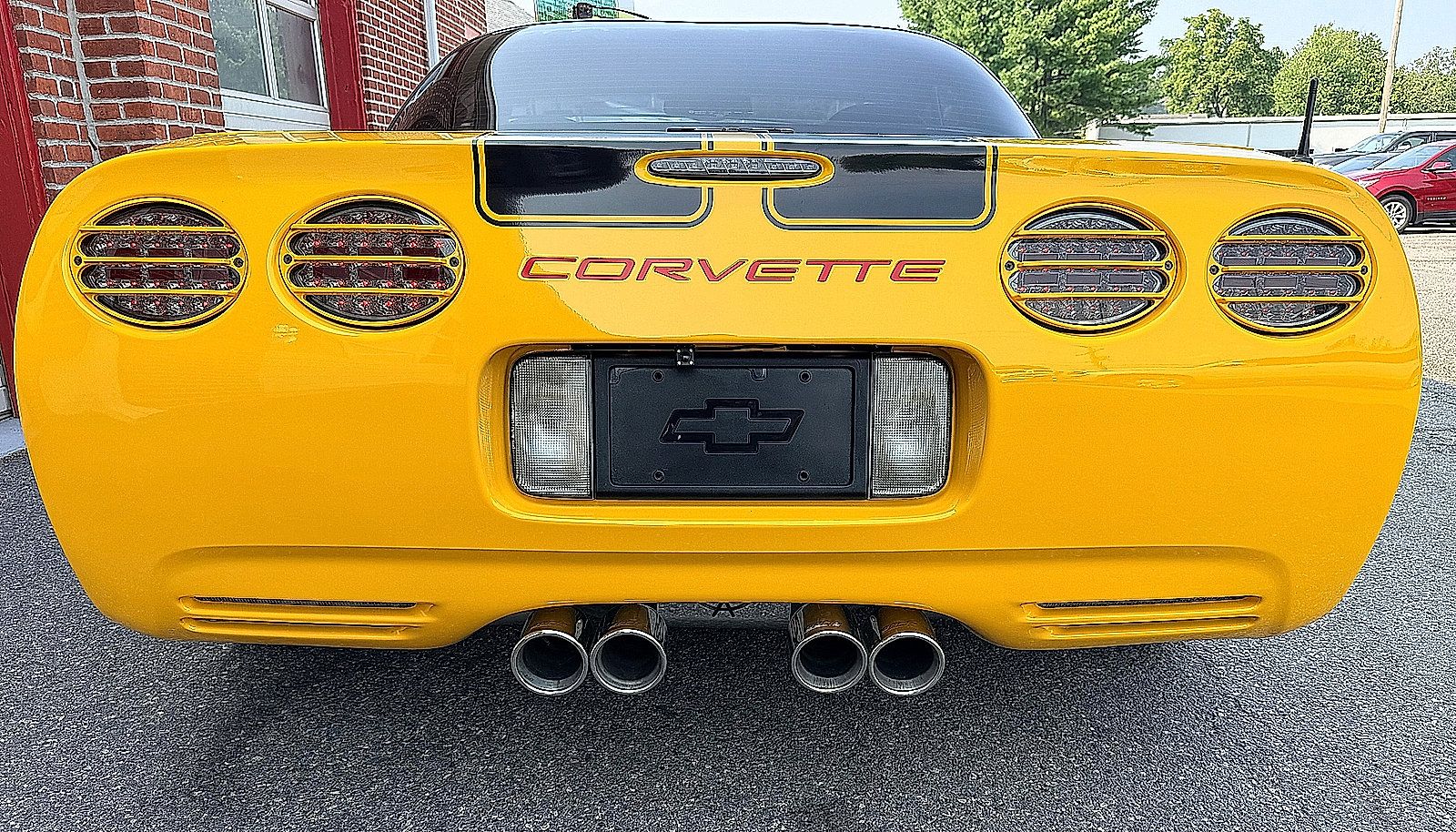 Used 2004 Chevrolet Corvette Z06 w/ Memory Package RWD image 47