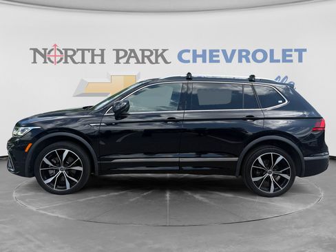 Used 2022 Volkswagen Tiguan SEL R-Line AWD/4WD image 8